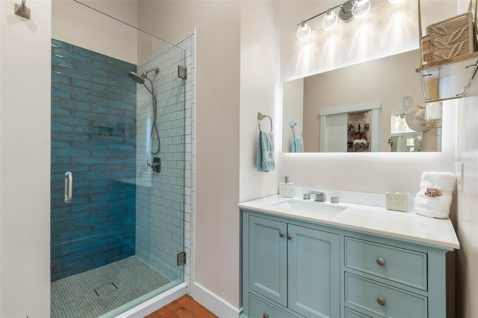 OSPREY POINT - Residential