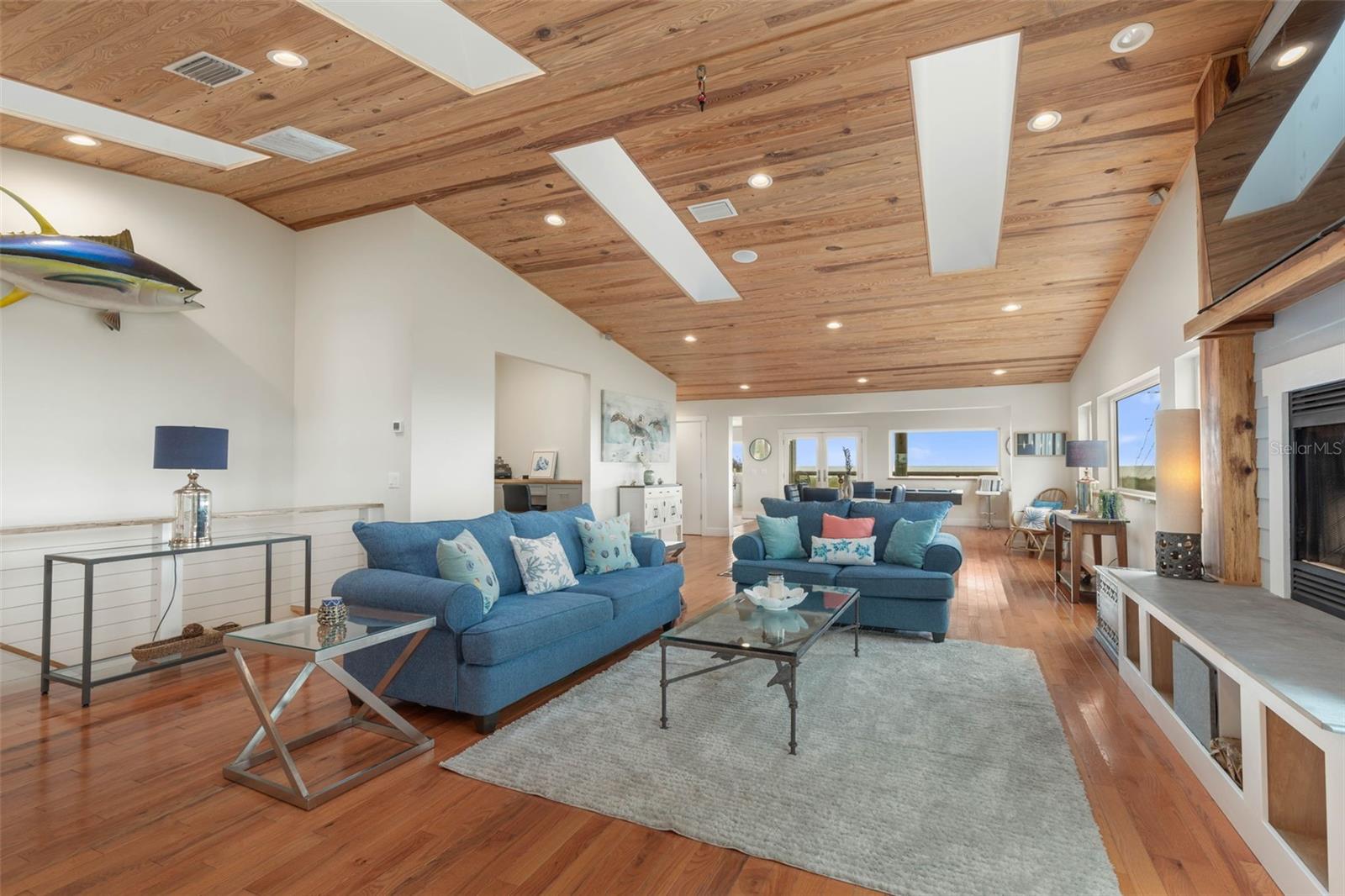 OSPREY POINT - Residential