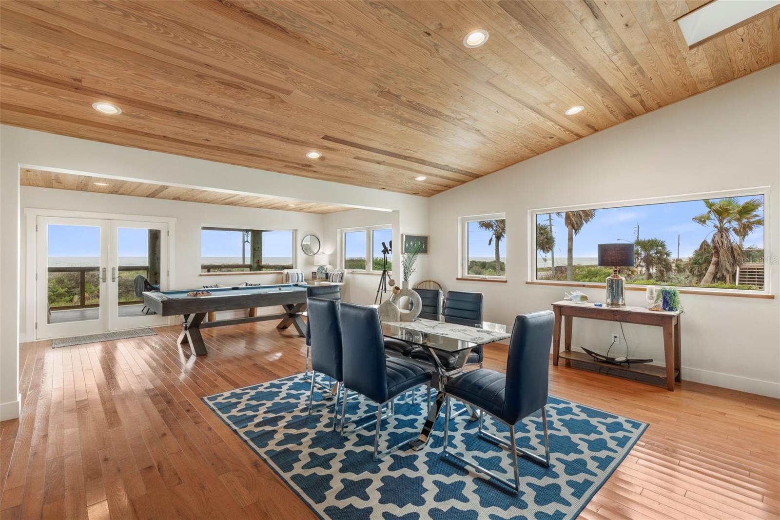 OSPREY POINT - Residential