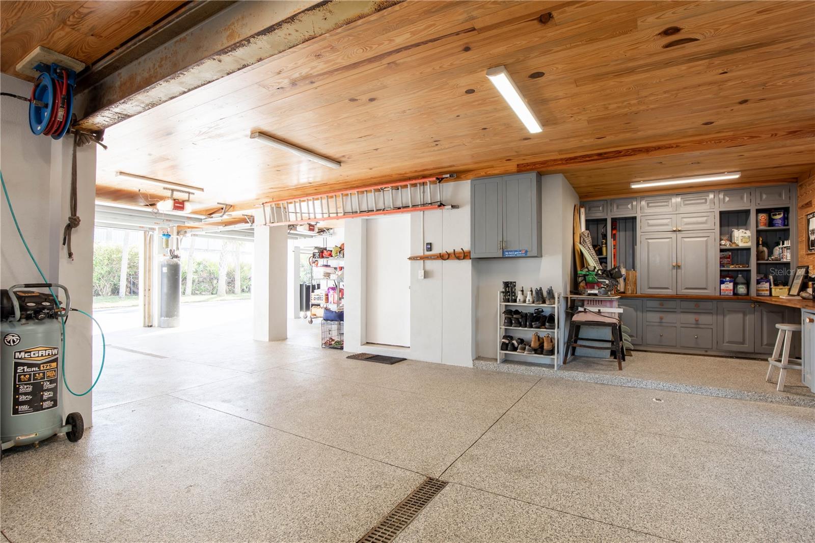 OSPREY POINT - Residential