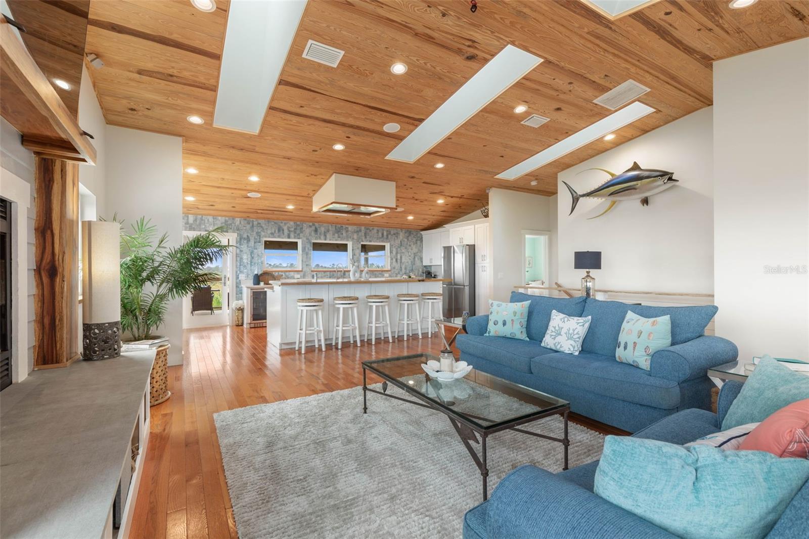 OSPREY POINT - Residential