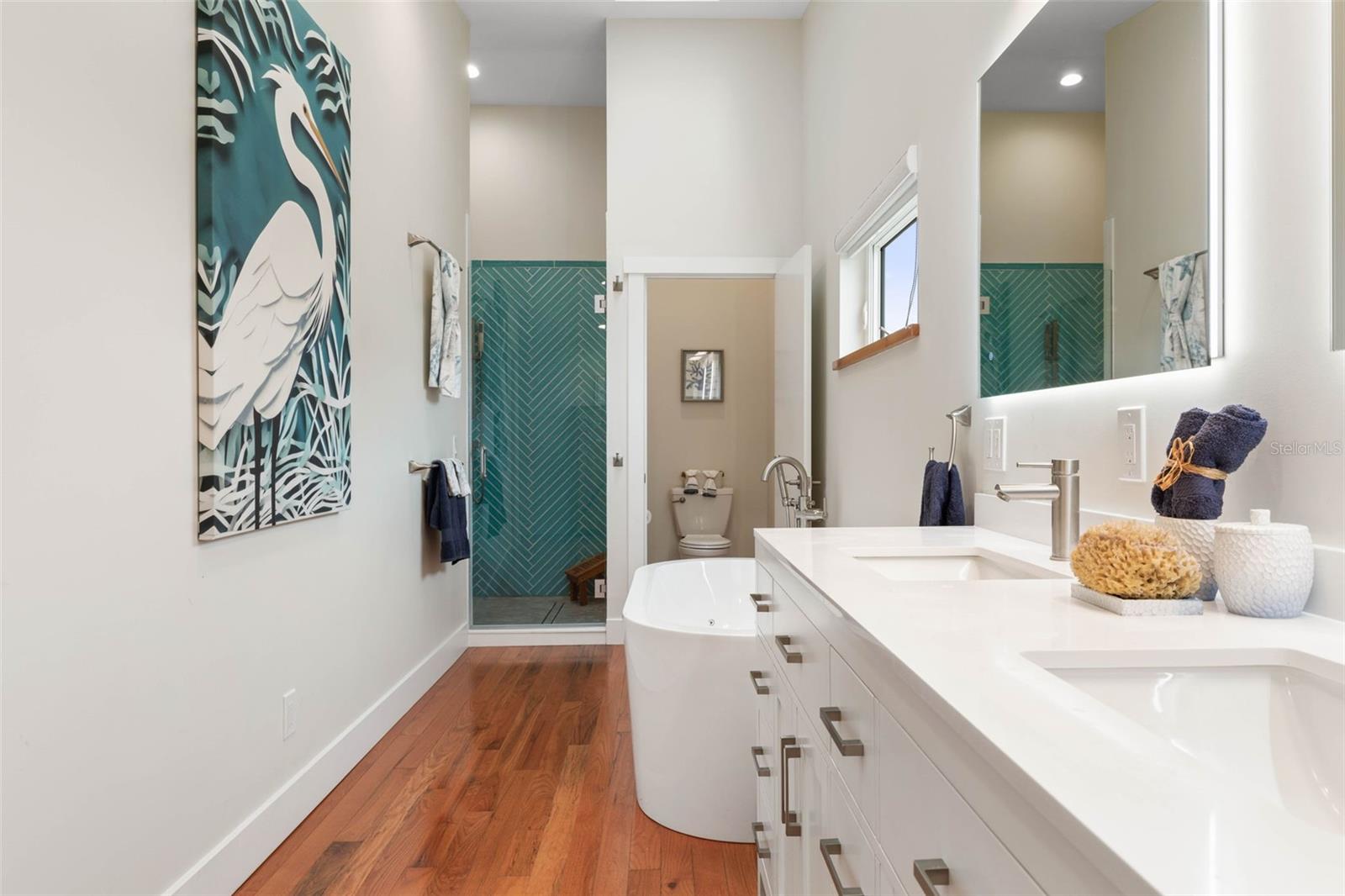 OSPREY POINT - Residential