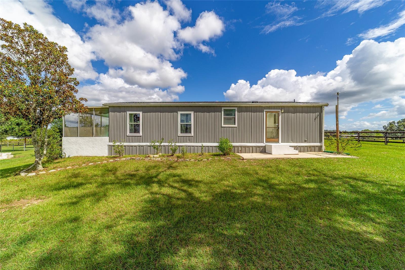 CLASSIC FARMS - Residential