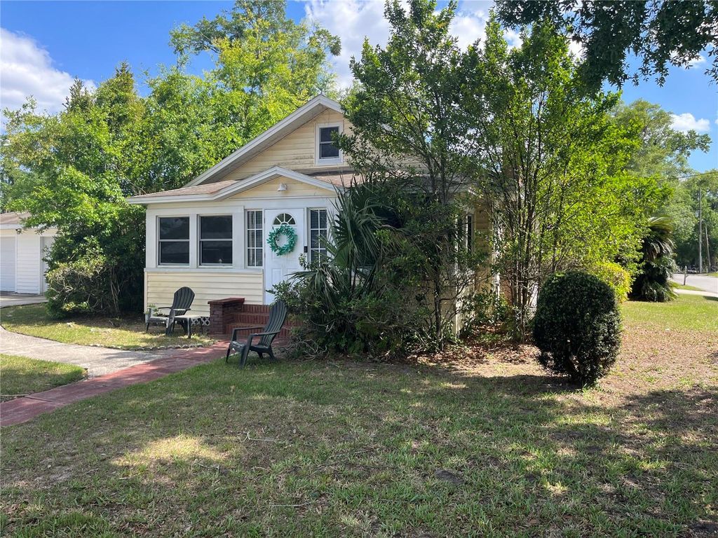 Photo of 3420 E Grant Street, Orlando, FL 32806 (MLS # O6399572)