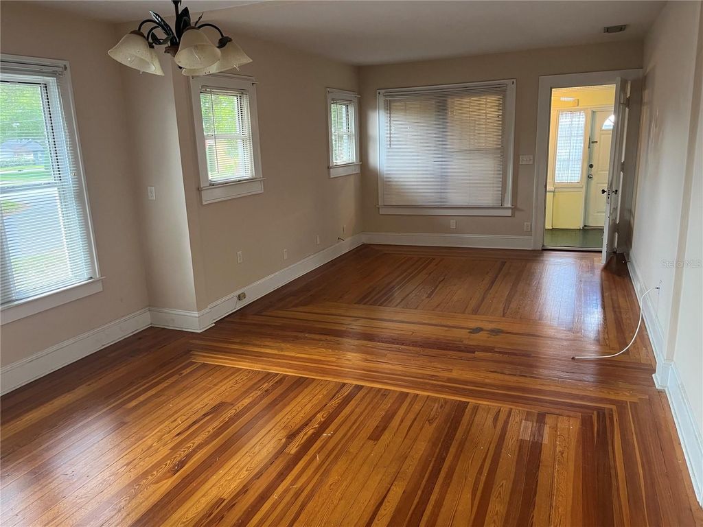 Photo of 3420 E Grant Street, Orlando, FL 32806 (MLS # O6399572)