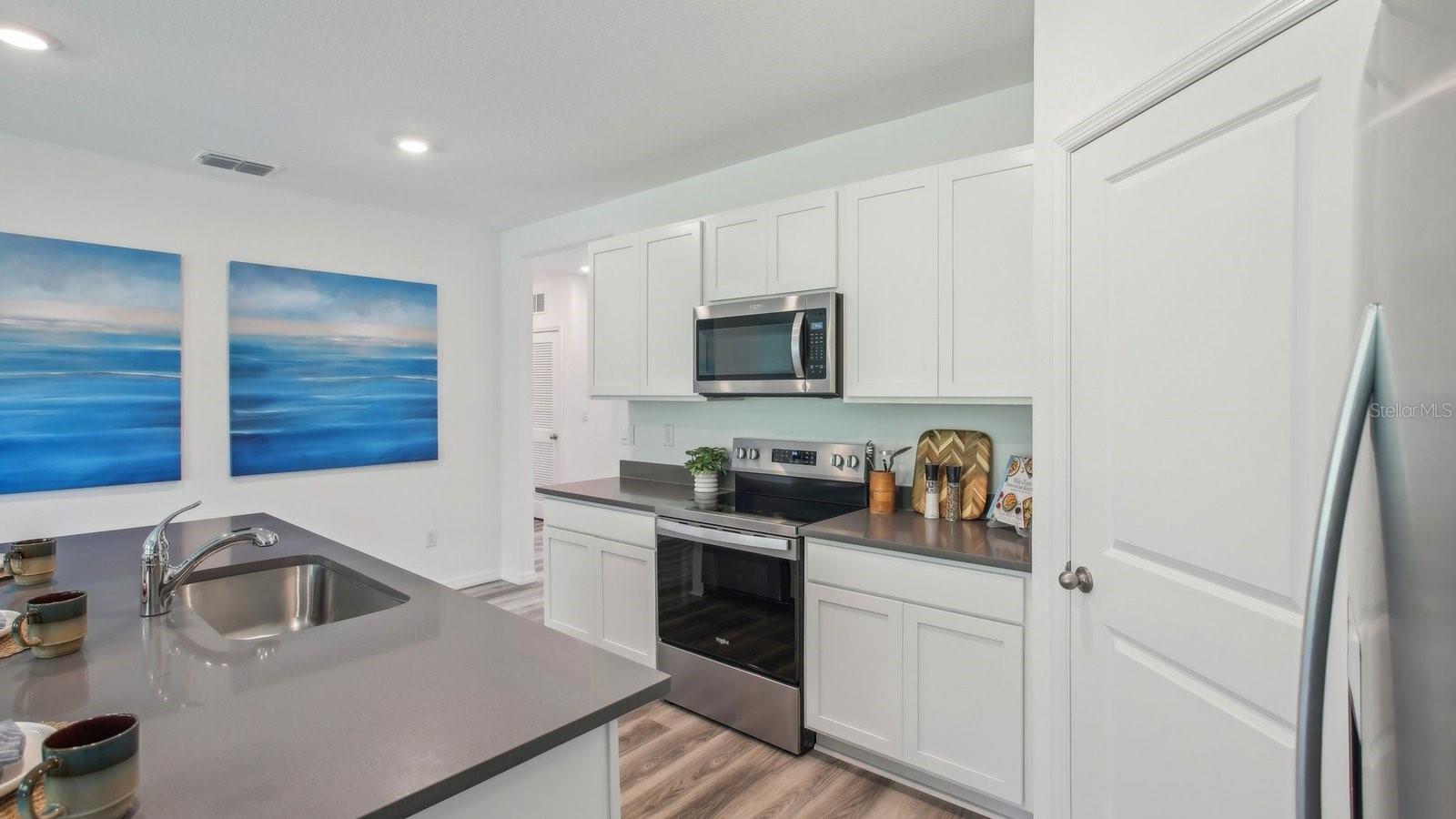 BROOKSIDE - Residential