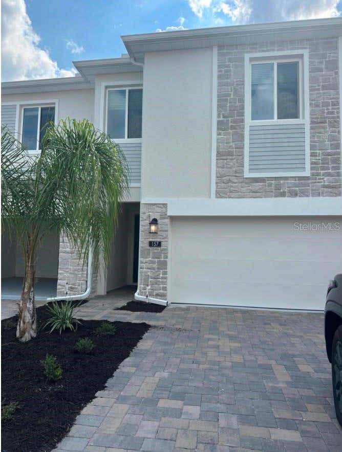 Photo of 157 Nine Iron Drive, Davenport, FL 33896 (MLS # S5156048)
