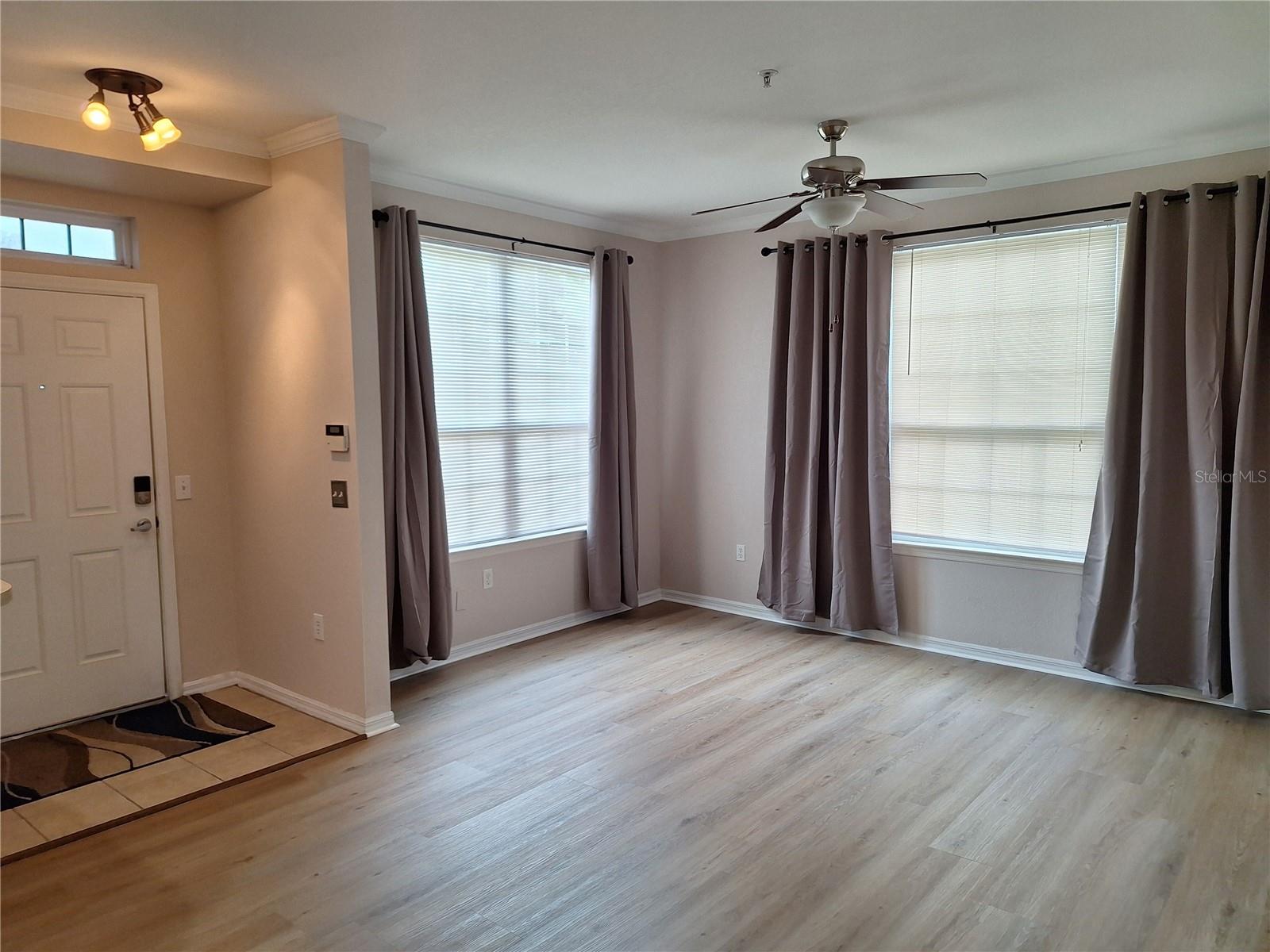 ADMIRALS WALK - Residential Lease