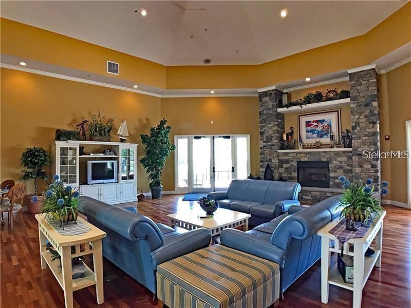 ADMIRALS WALK - Residential Lease