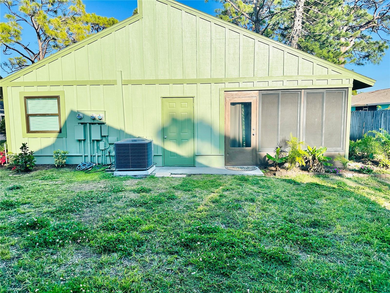 BARRINGTON WOODS - Residential