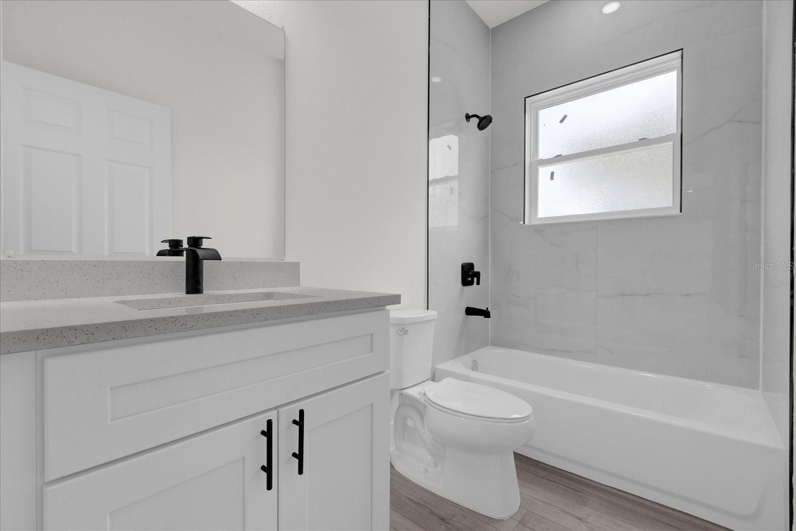 MARION OAKS 03 - Residential Lease