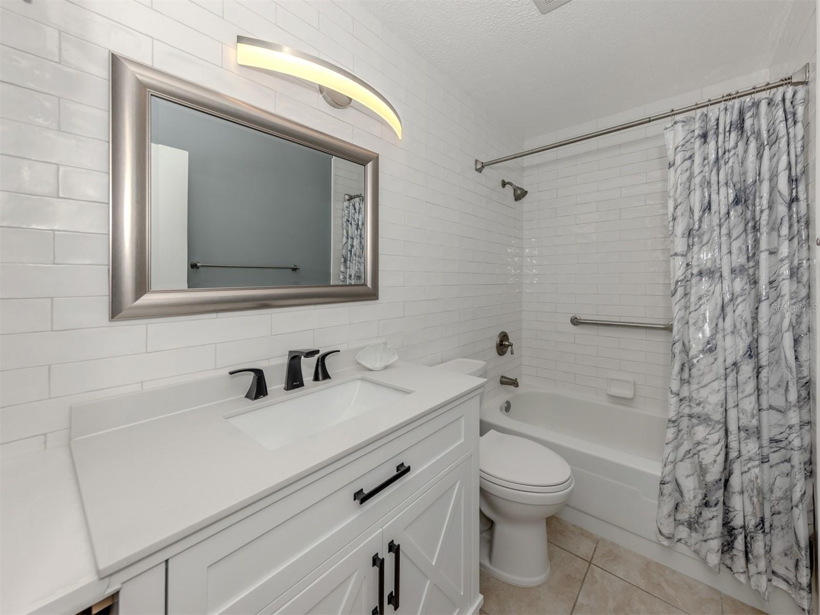 PARKVIEW MANOR - Residential