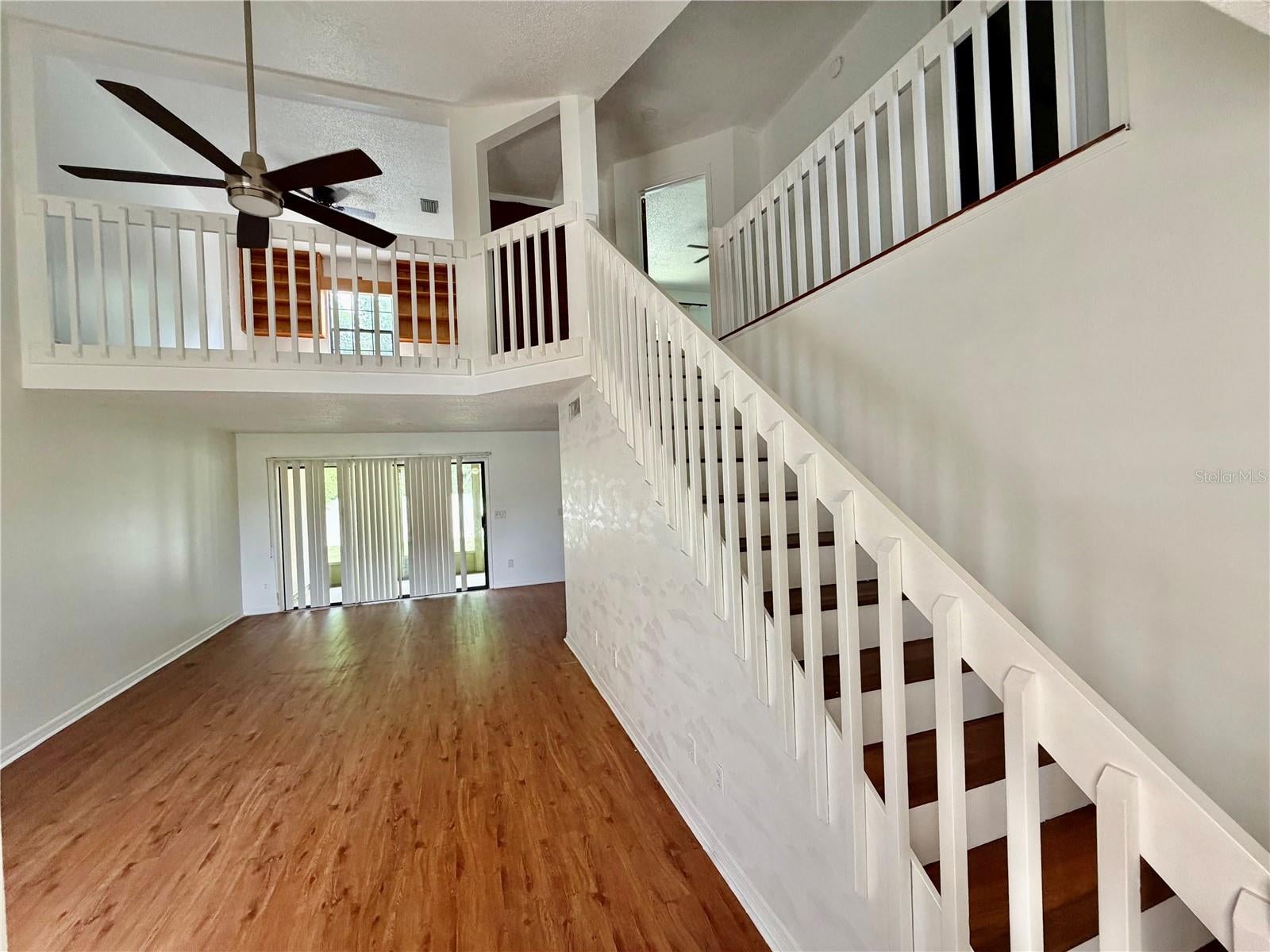 2135 BALBOA WAY