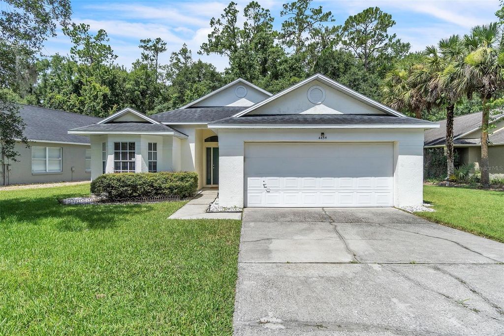 Photo of 4454 King Edward Drive, Orlando, FL 32826 (MLS # O6371553)