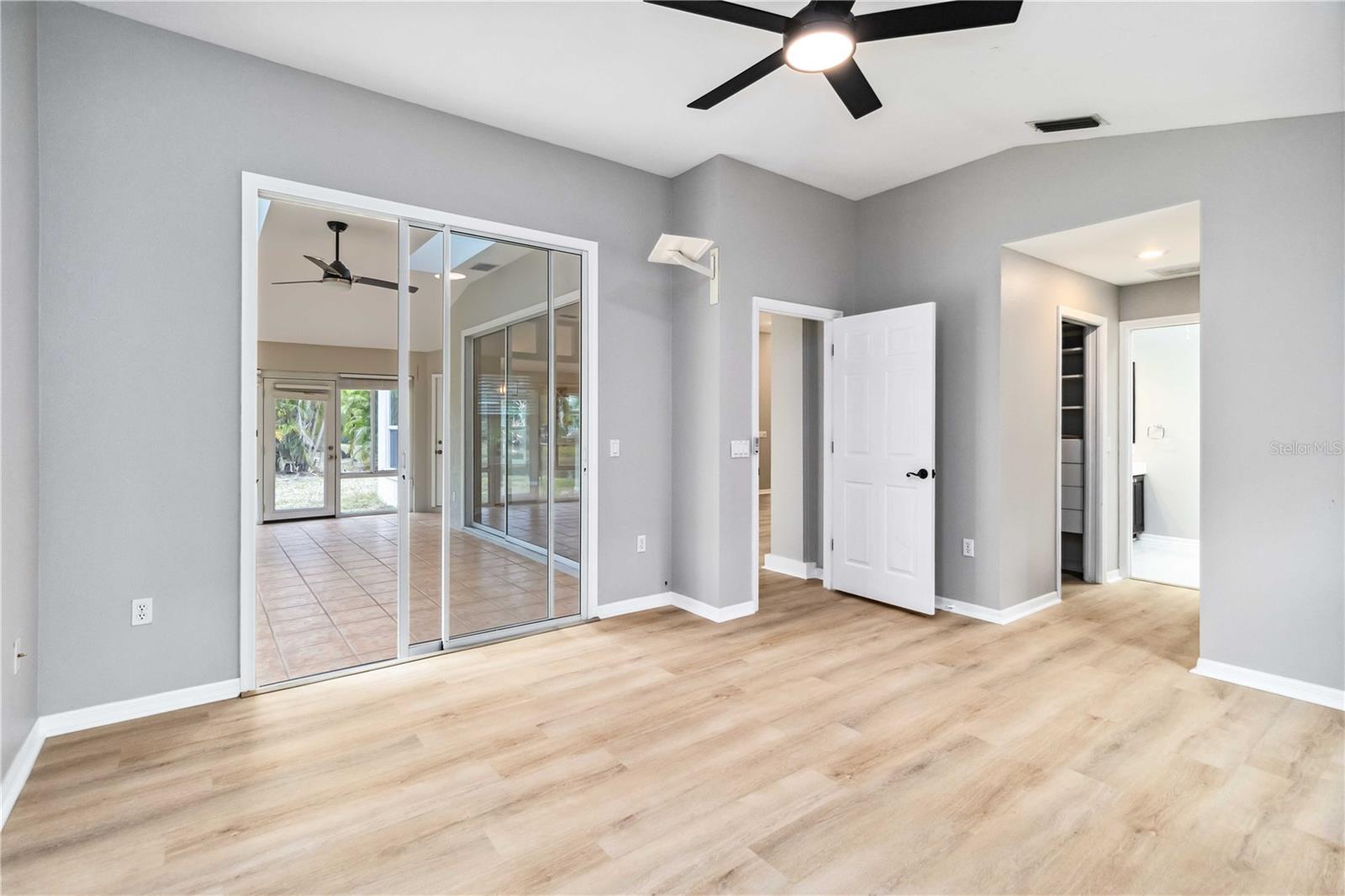 ARBOR OAKS - Residential Lease