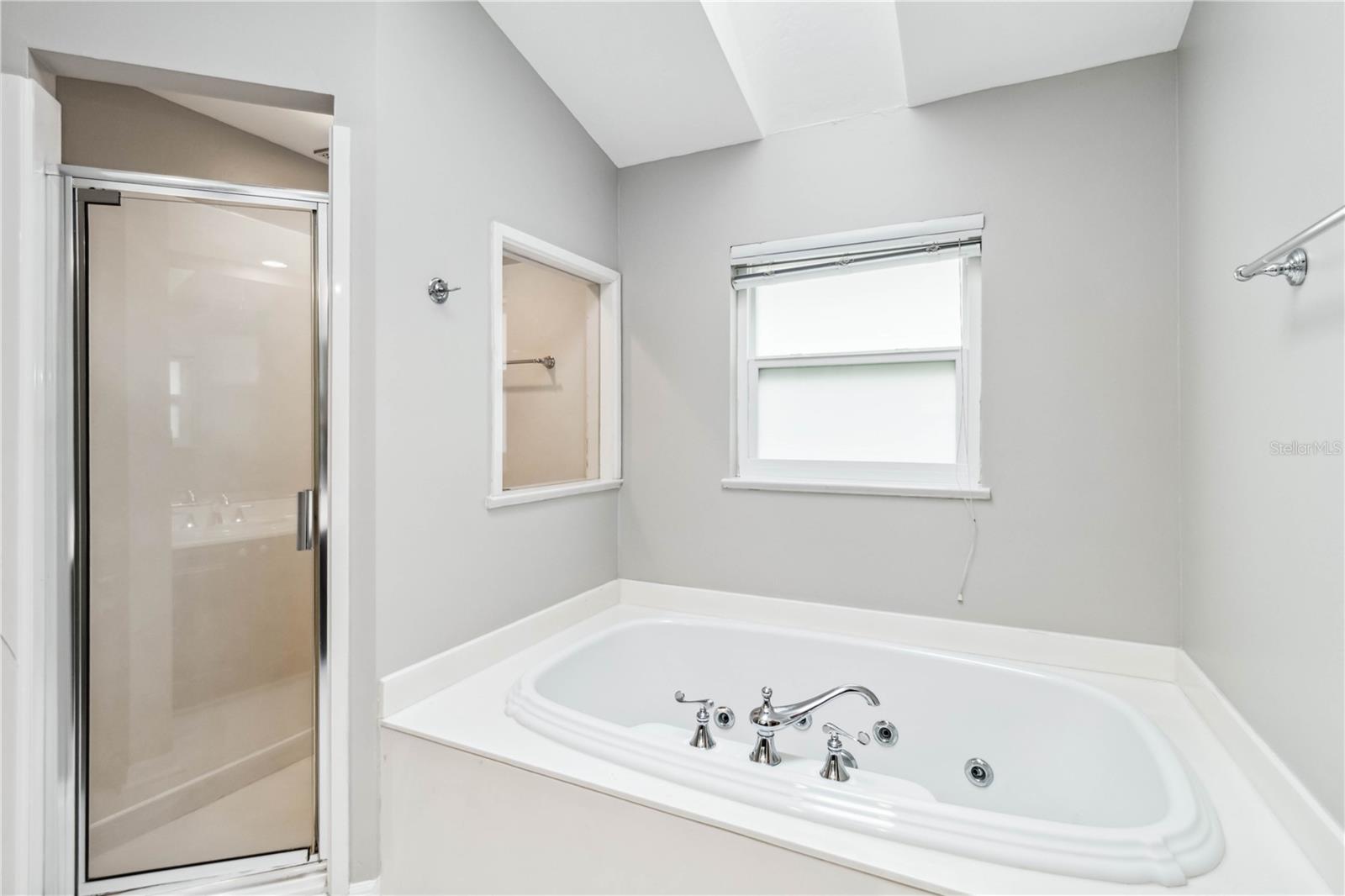ARBOR OAKS - Residential Lease