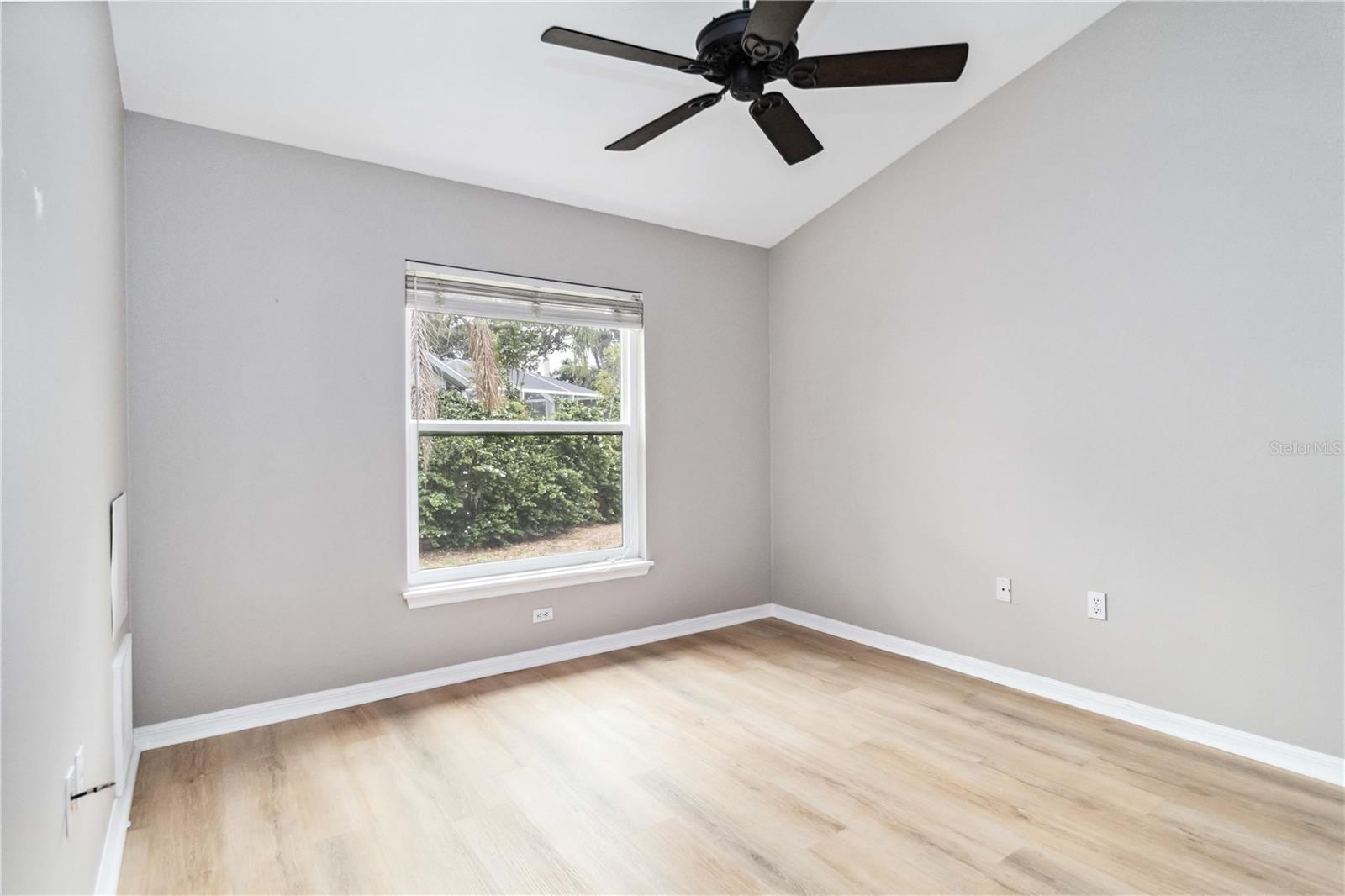 ARBOR OAKS - Residential Lease
