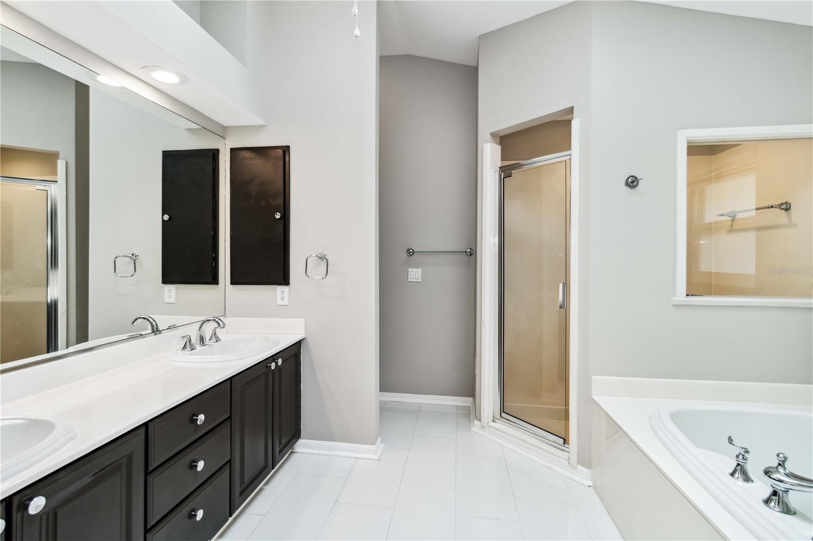 ARBOR OAKS - Residential Lease