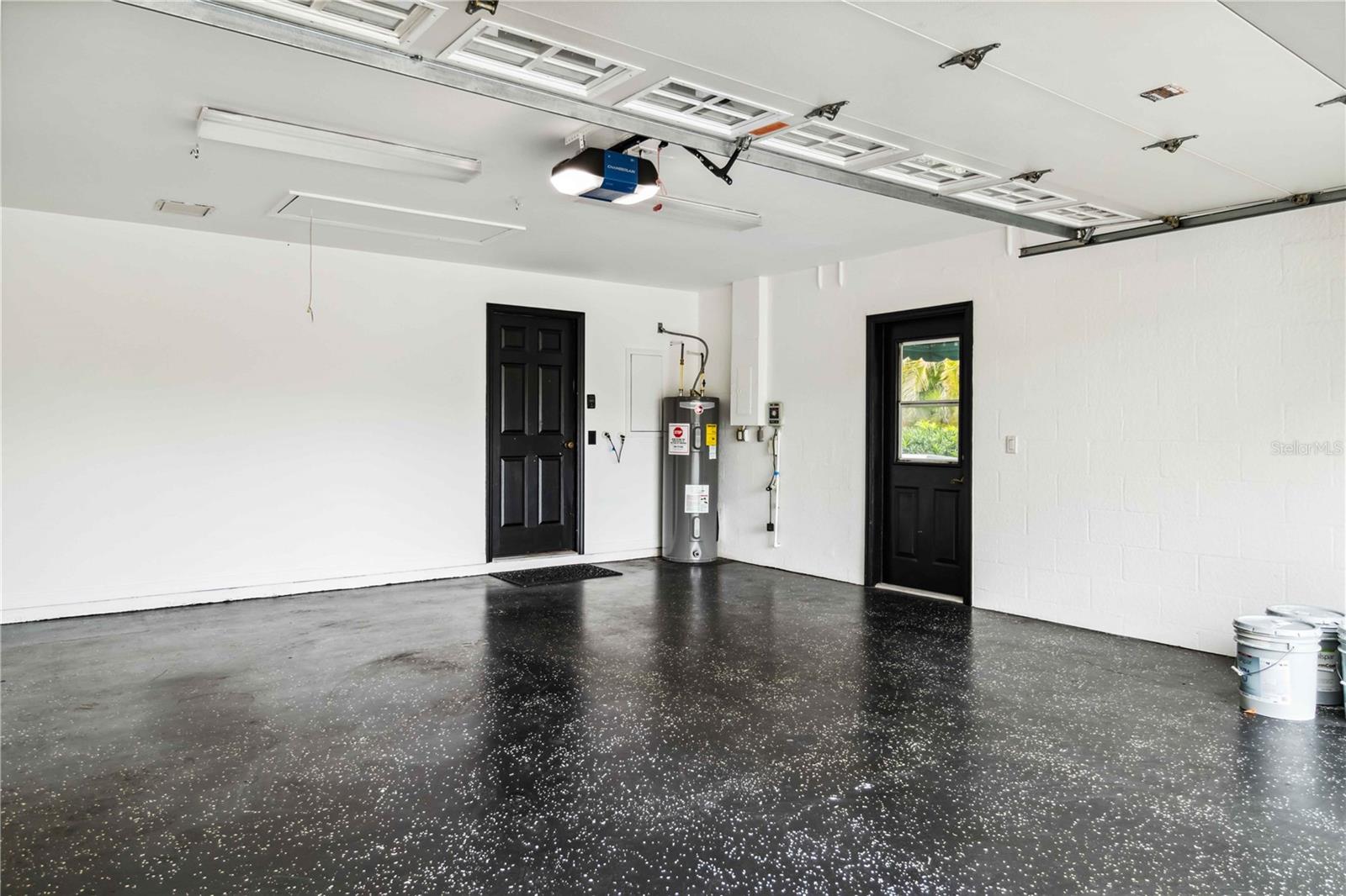 ARBOR OAKS - Residential Lease