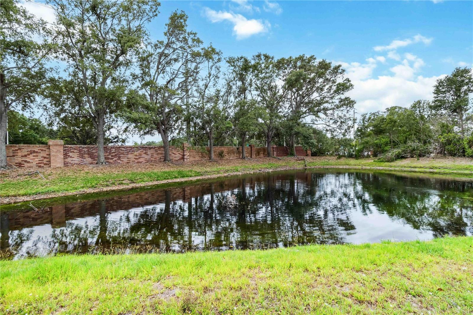 ARBOR OAKS - Residential Lease