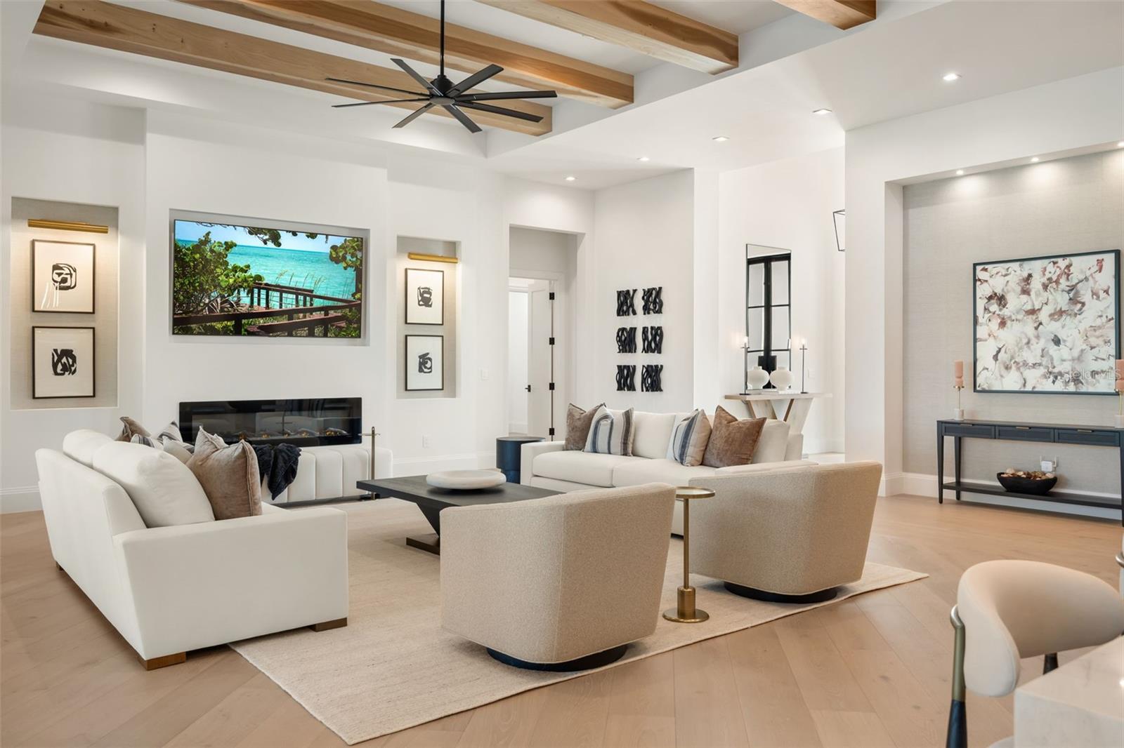 15850 HAMPTON VIEW COURT