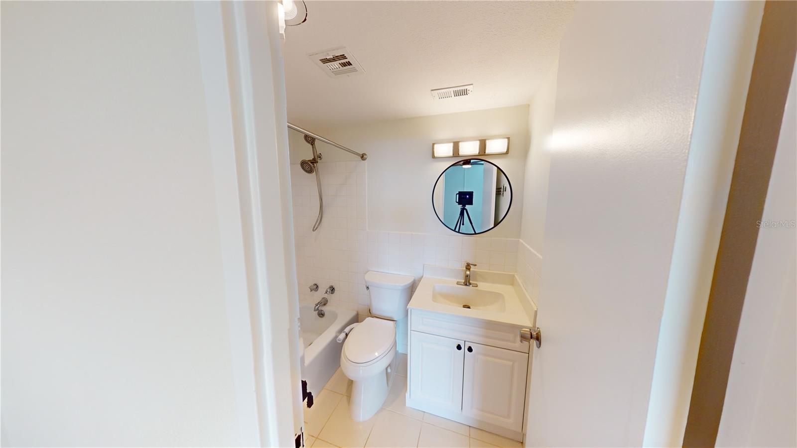 BAYSHORE TOWERS A CONDO - Residential Lease