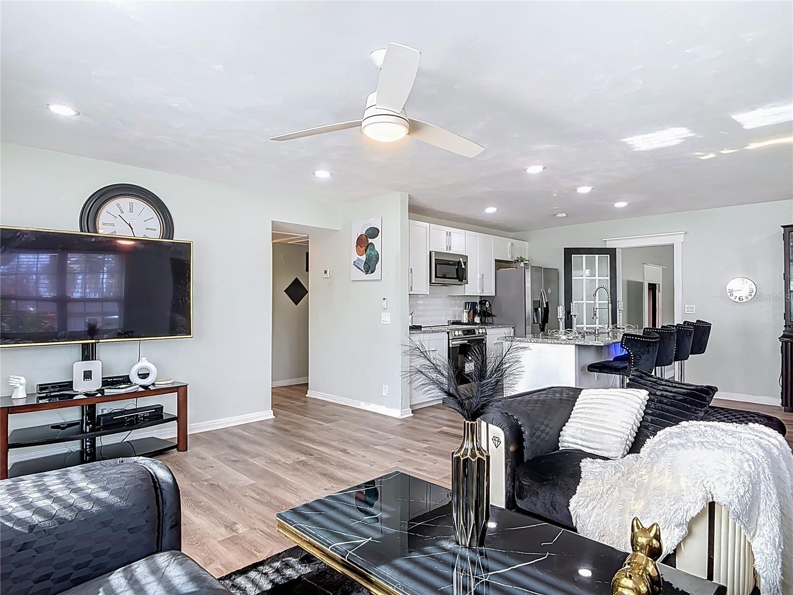 MASON HEIGHTS - Residential