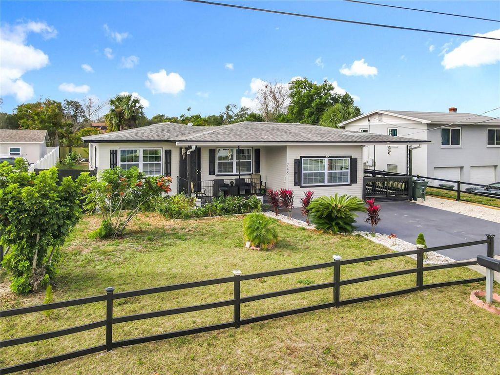 Photo of 748 White Street, Daytona Beach, FL 32114 (MLS # O6373880)