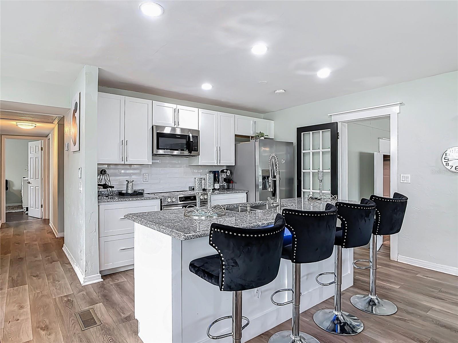 MASON HEIGHTS - Residential