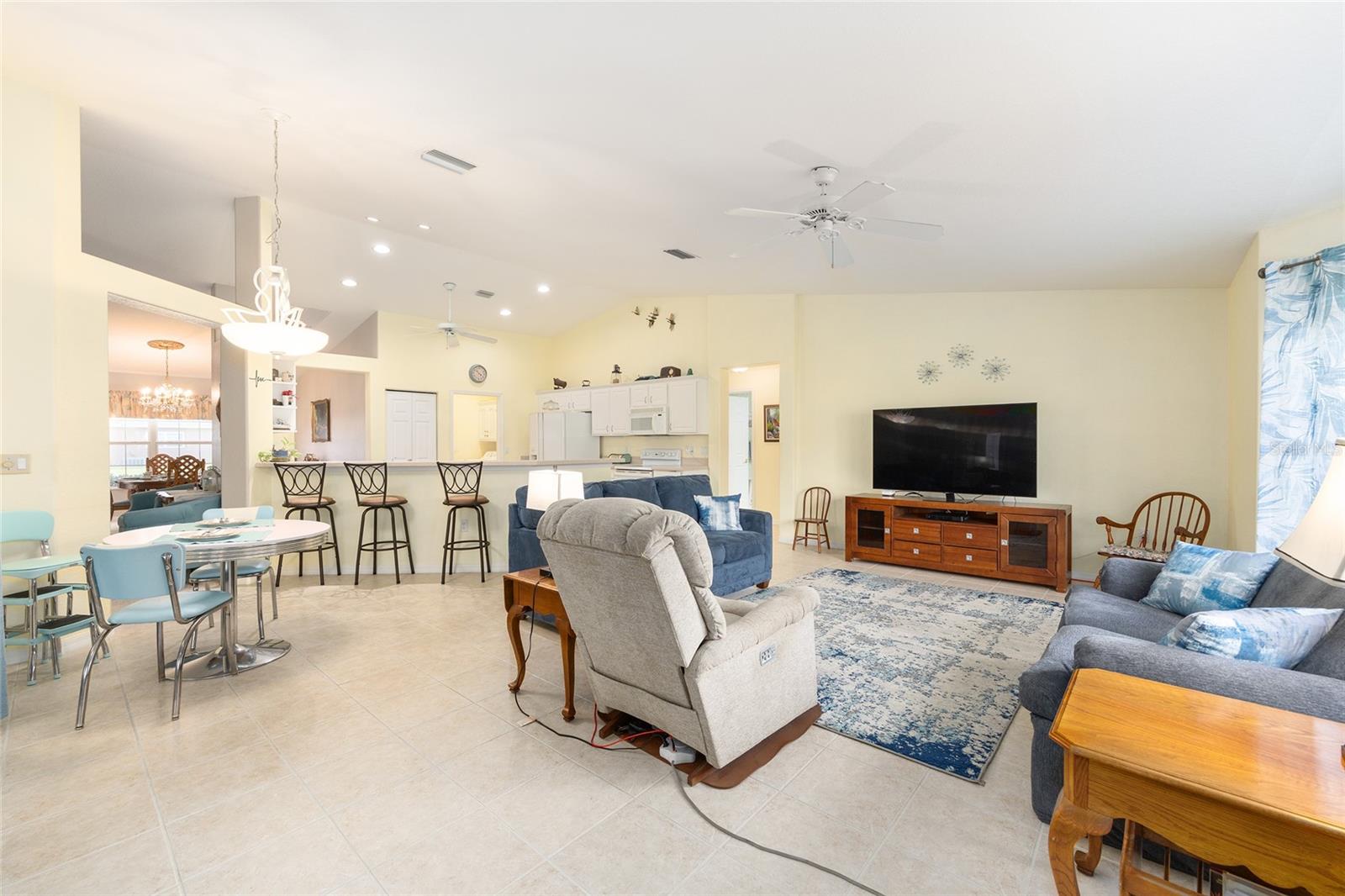 SPRUCE CREEK CC - Residential