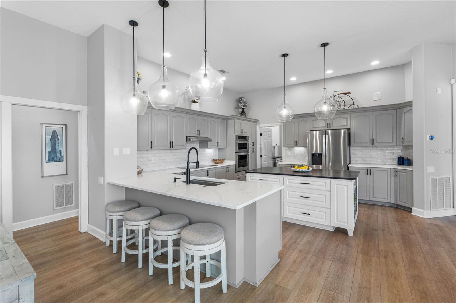 BAYOU CLUB ESTATES - Residential