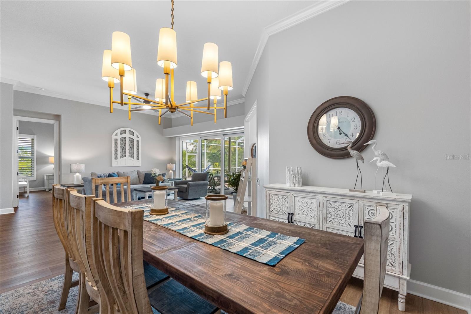 BAYOU CLUB ESTATES - Residential