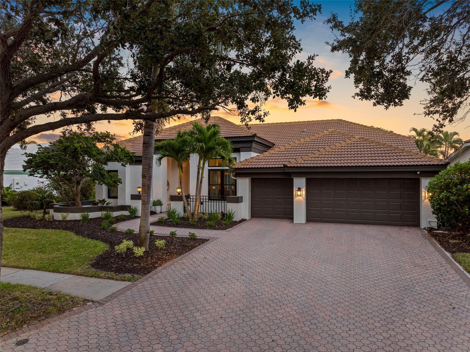 BAYOU CLUB ESTATES - Residential