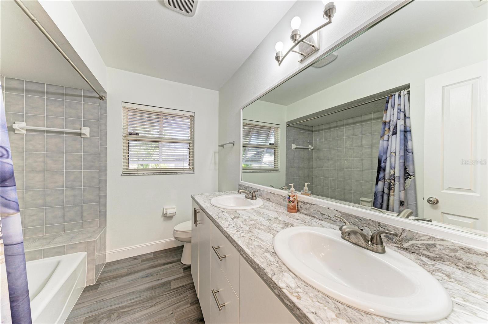 BELAIR BAYOU - Residential