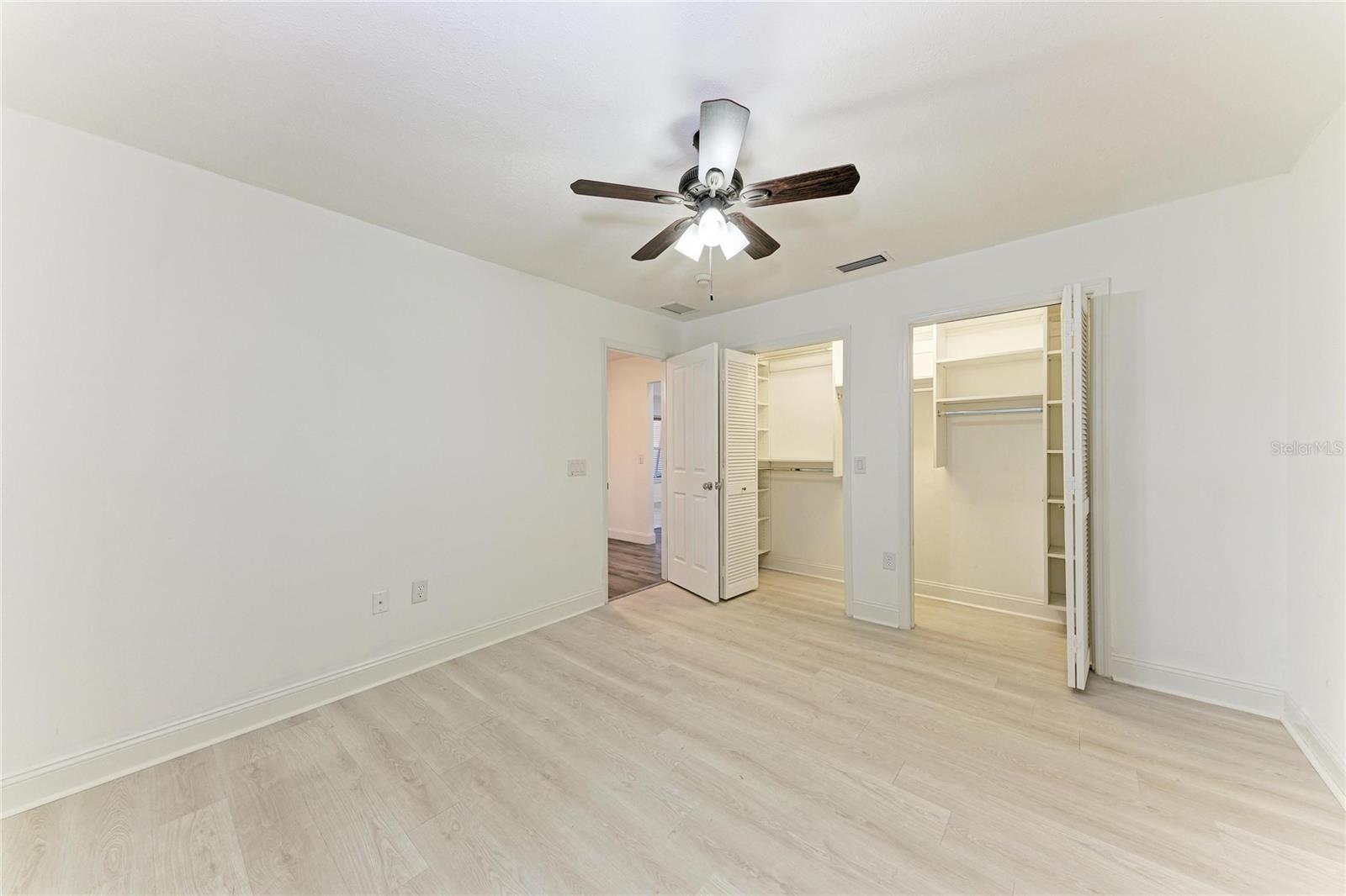 BELAIR BAYOU - Residential