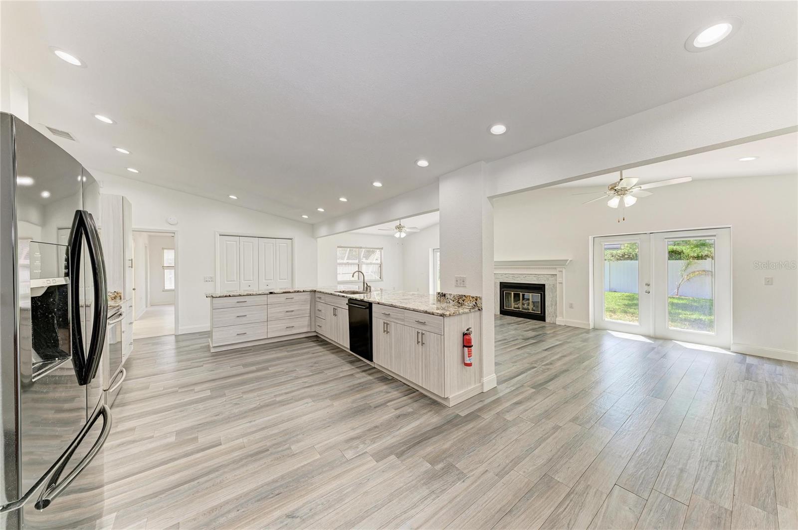 BELAIR BAYOU - Residential