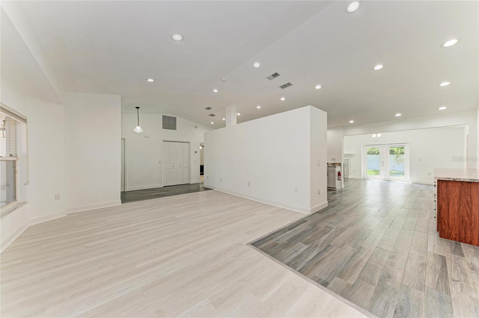 BELAIR BAYOU - Residential