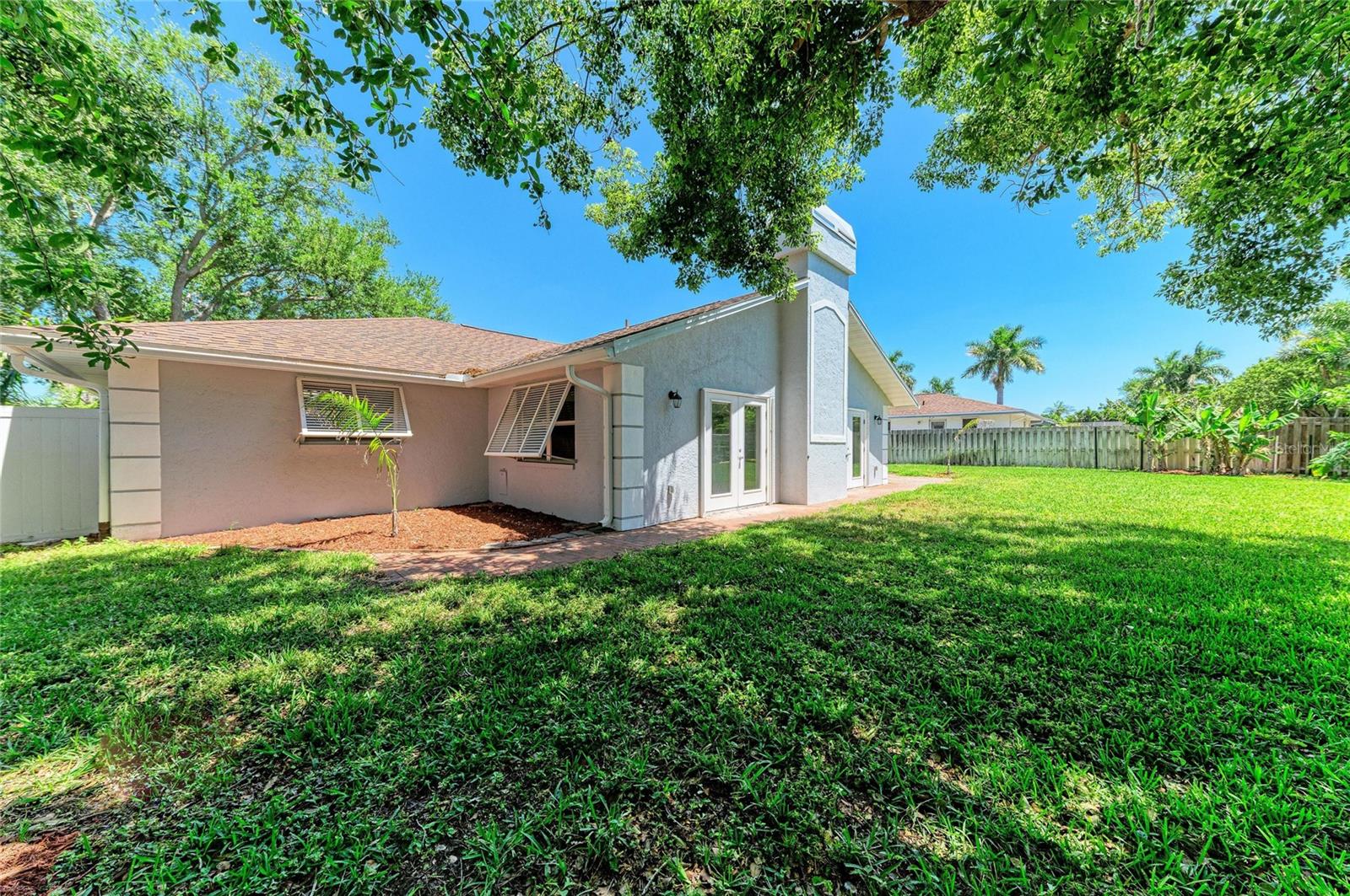 BELAIR BAYOU - Residential