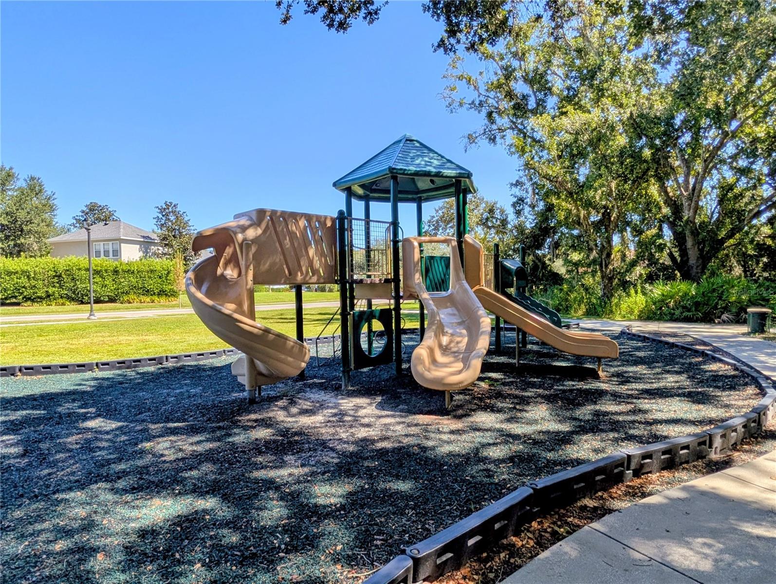 GRAND HAMPTON PH 5 - Residential