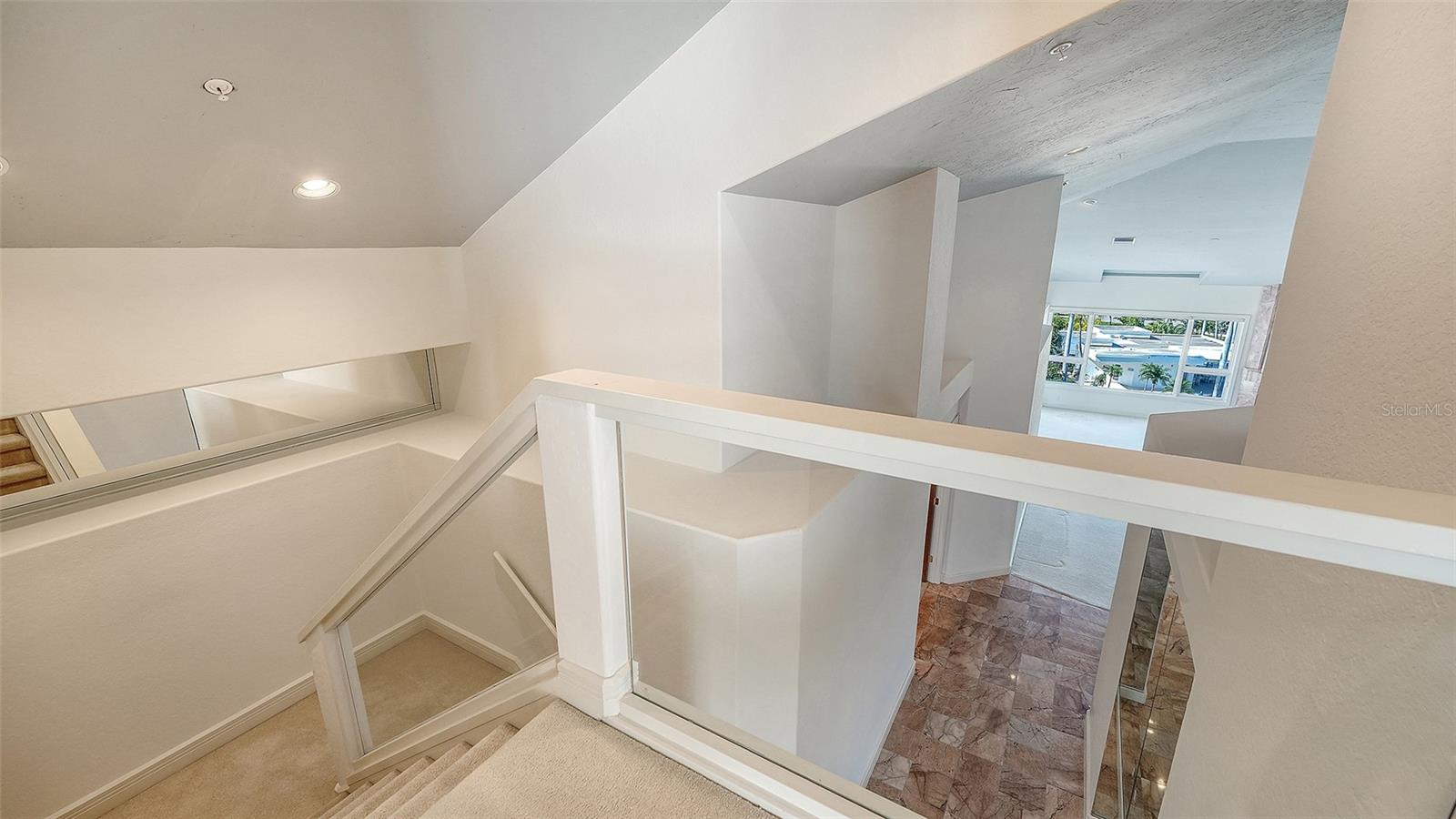 TANGERINE BAY CLUB - Residential