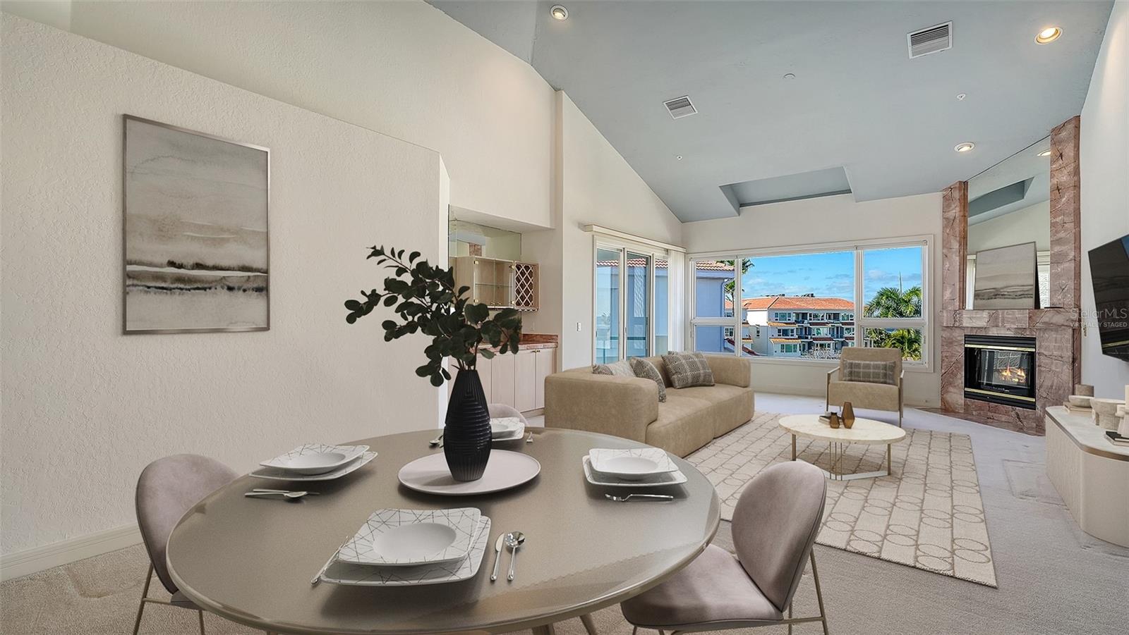 TANGERINE BAY CLUB - Residential