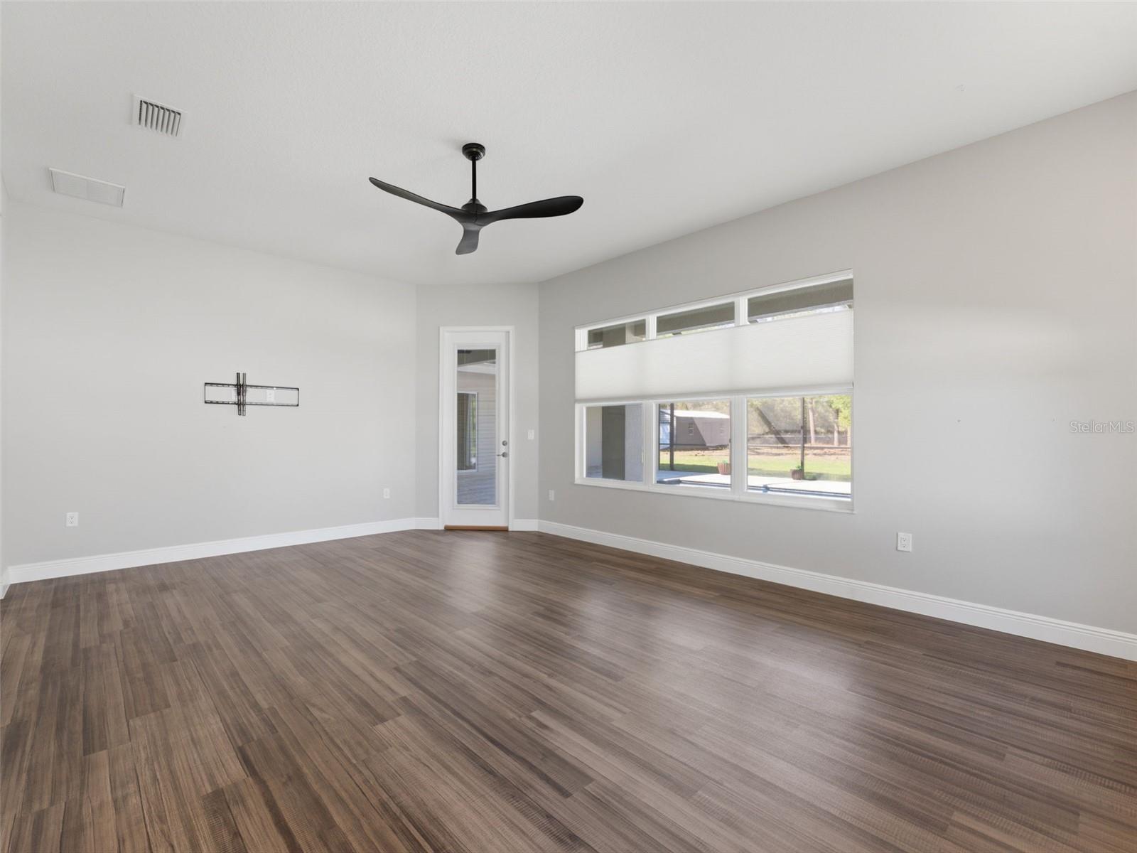 SPRINGWOOD ESTATES - Residential