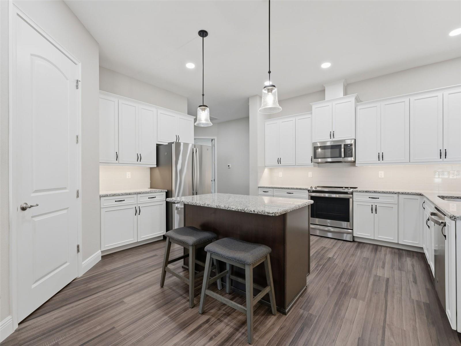 SPRINGWOOD ESTATES - Residential