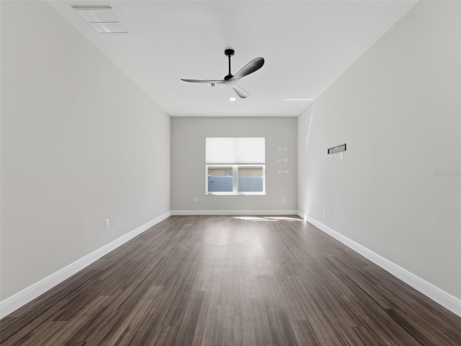 SPRINGWOOD ESTATES - Residential