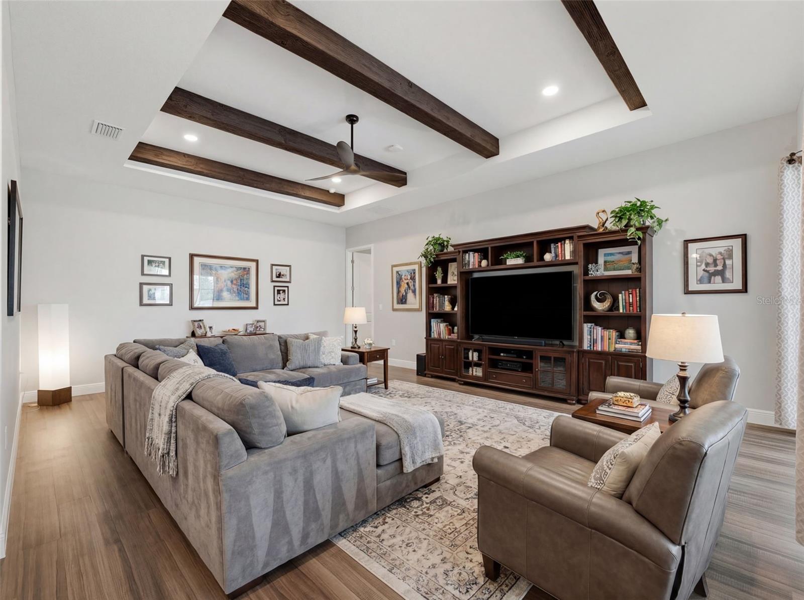 SPRINGWOOD ESTATES - Residential