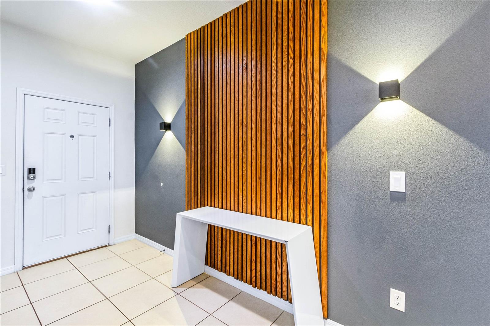 6070 BROAD OAK DRIVE