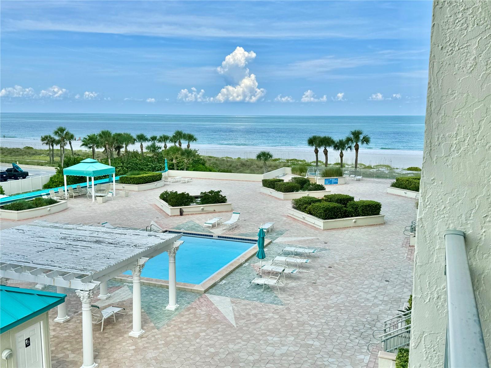 CLEARWATER SAND KEY CLUB - Residential
