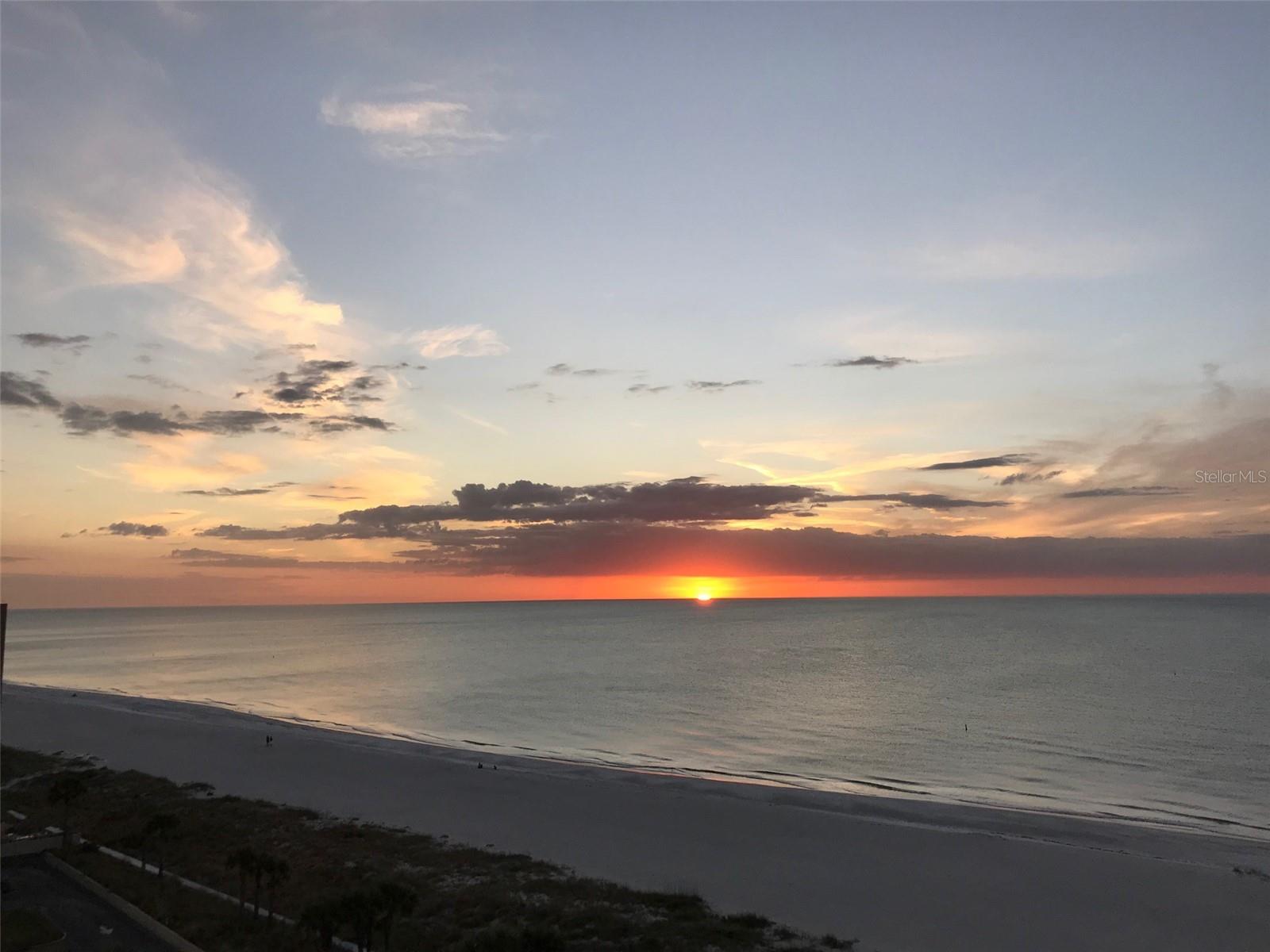 CLEARWATER SAND KEY CLUB - Residential