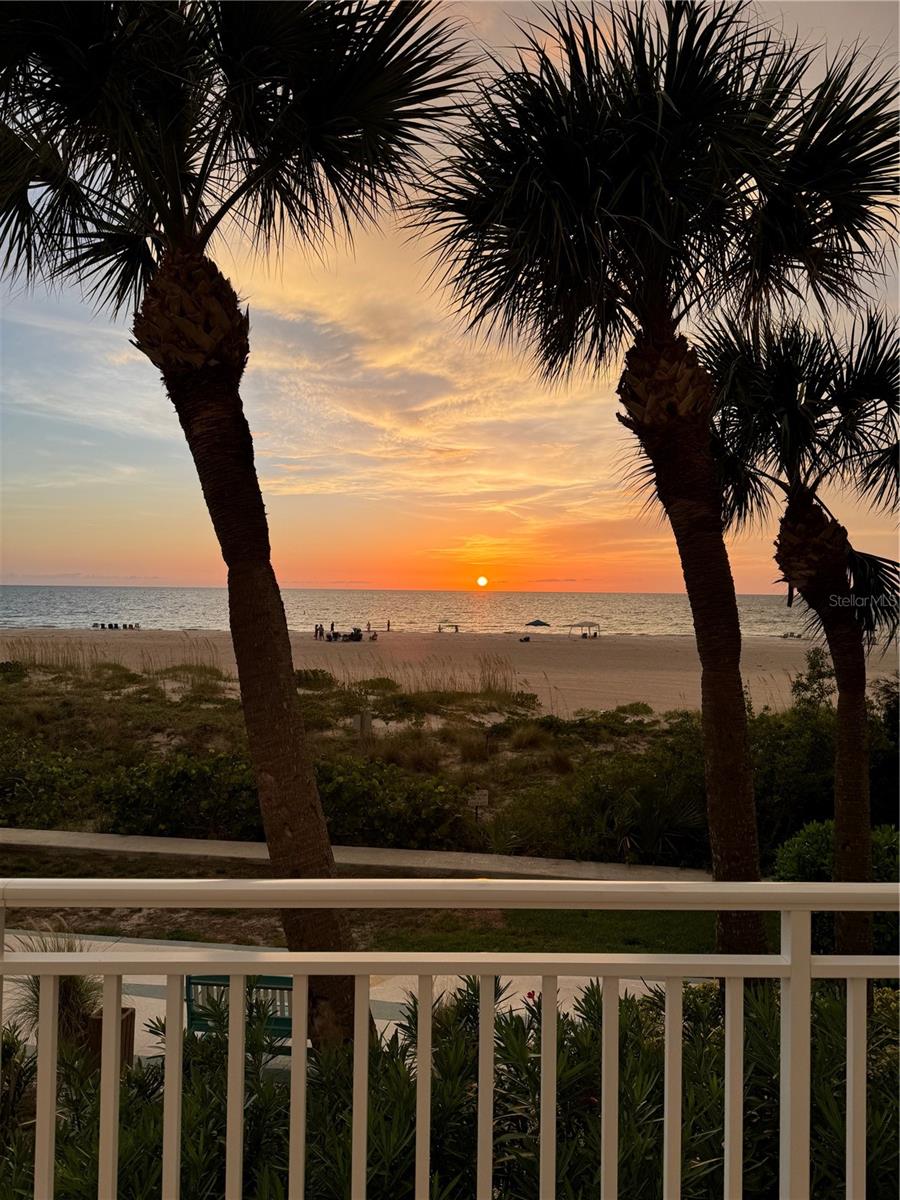 CLEARWATER SAND KEY CLUB - Residential
