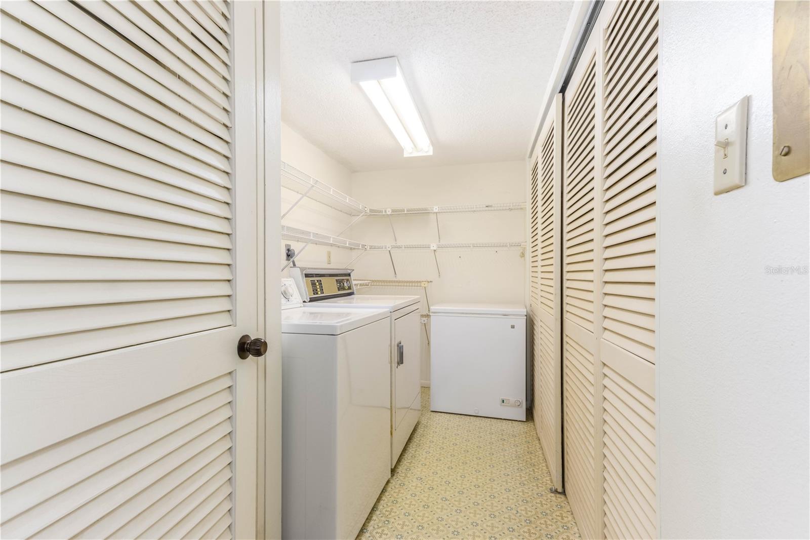 CLEARWATER SAND KEY CLUB - Residential